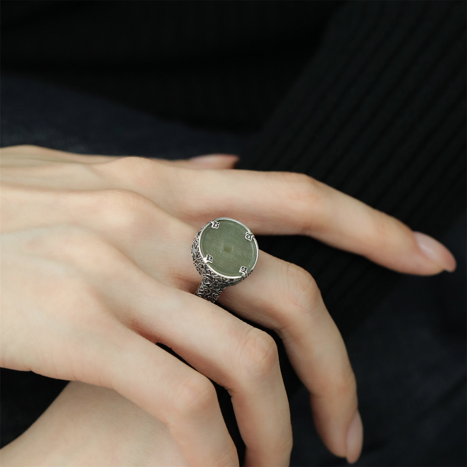 S925 Silver Hotan Jade Mountain Ghost Xiangyun Old Ring 14-16# Wearable New Chinese Style J12711