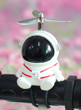 网红创意太空人宇航员电瓶车装饰品摆件车载摩托电动自行生日礼物
