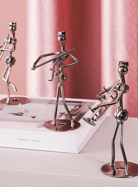 创意复古乐队小铁人摆件铁艺人偶模型家居玄关酒柜装饰金属工艺品