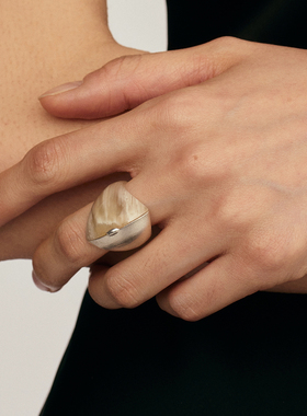 OLIO E ACETO油醋汁·OUDE WAAG 合作系列 拼接戒指 黑牛角白牛角