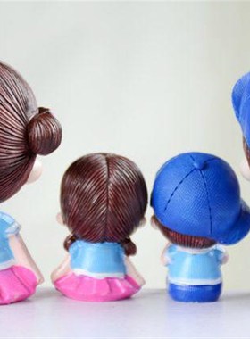 简约欧式客厅四口之家人物树脂娃娃工艺品小摆件创意吊脚装饰卡通