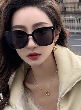 时尚墨镜女网红同款太阳镜男韩版大框显瘦防紫外线太阳眼镜