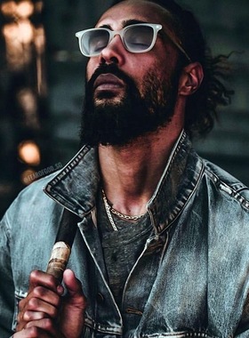 新款方形小框欧美时尚小红书同款太阳眼镜男士复古街拍墨镜女