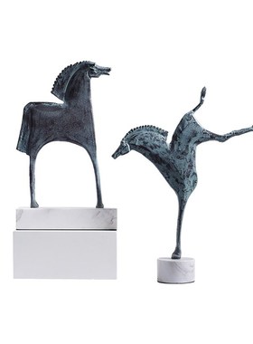 抽象唐马桌面摆设书柜办公室书房摆件中式博古架动物酒柜软装饰品