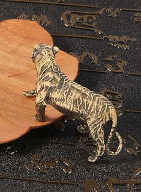 新款直销十二生肖黄铜老虎文镇书桌摆件古铜茶宠钥匙扣女创意复古