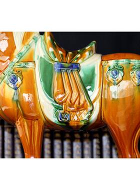 直销新款唐三彩陶瓷马摆件国礼大马工艺礼品客厅装饰品中式博古架