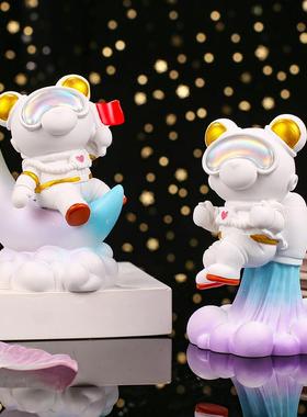 新款直销宇航员卡通太空熊客厅电视柜摆件创意汽车车载装饰品男孩