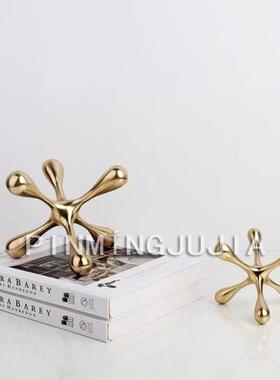 现代简约创意金属分子球不锈钢框架球几何镂空摆件客厅书房小摆件