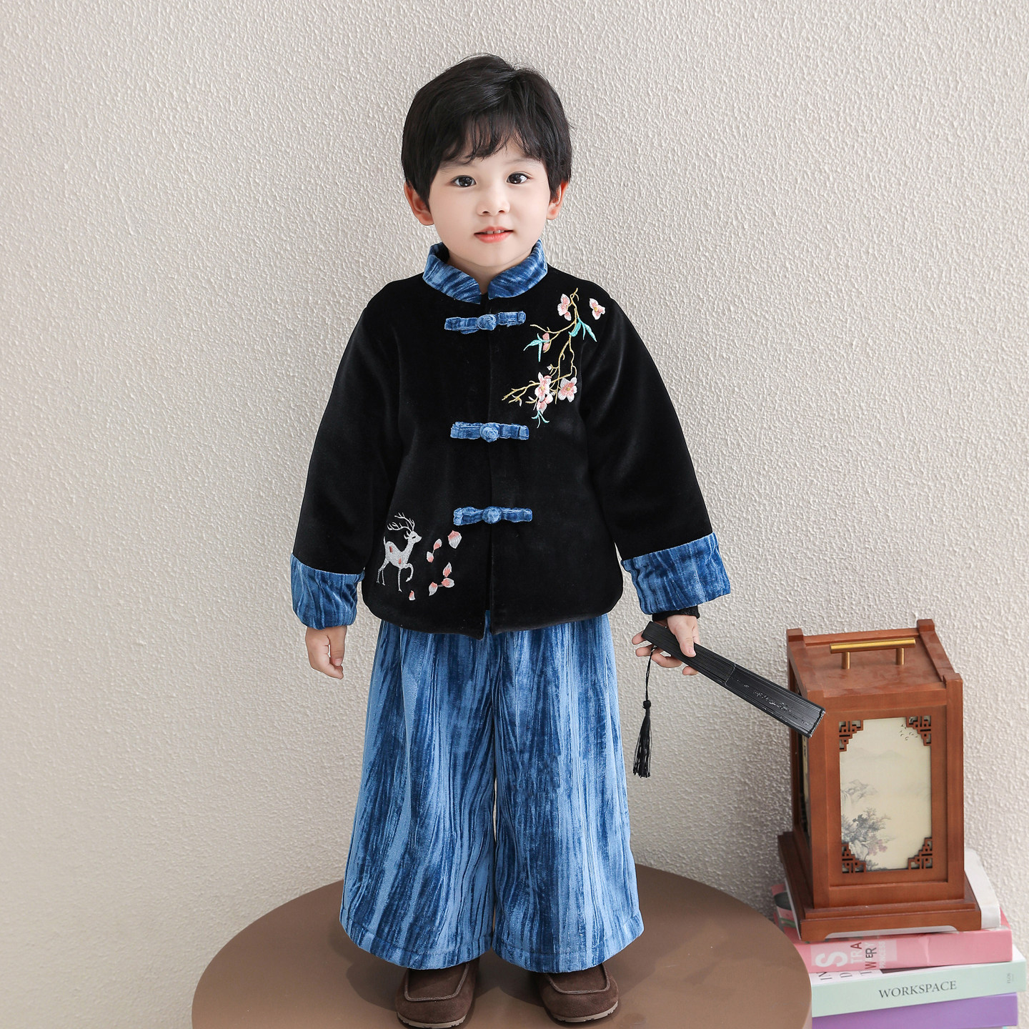 男童加绒汉服冬季中国风女童加厚唐装套装新中式拜年服儿童表演服,淘宝优惠券,粉丝福利购,淘宝优惠卷