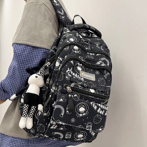 书包女初中生小学生大容量草莓熊2024新款高中大学生旅行轻便背包 - 图1