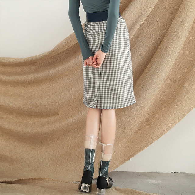 Bailuyu mid-length A-line contrast button skirt