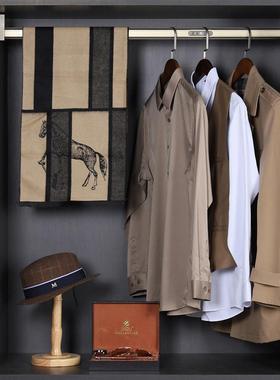 样板房衣服驼色衣柜软装组合套装搭配轻奢样板间衣帽间摆件装饰品