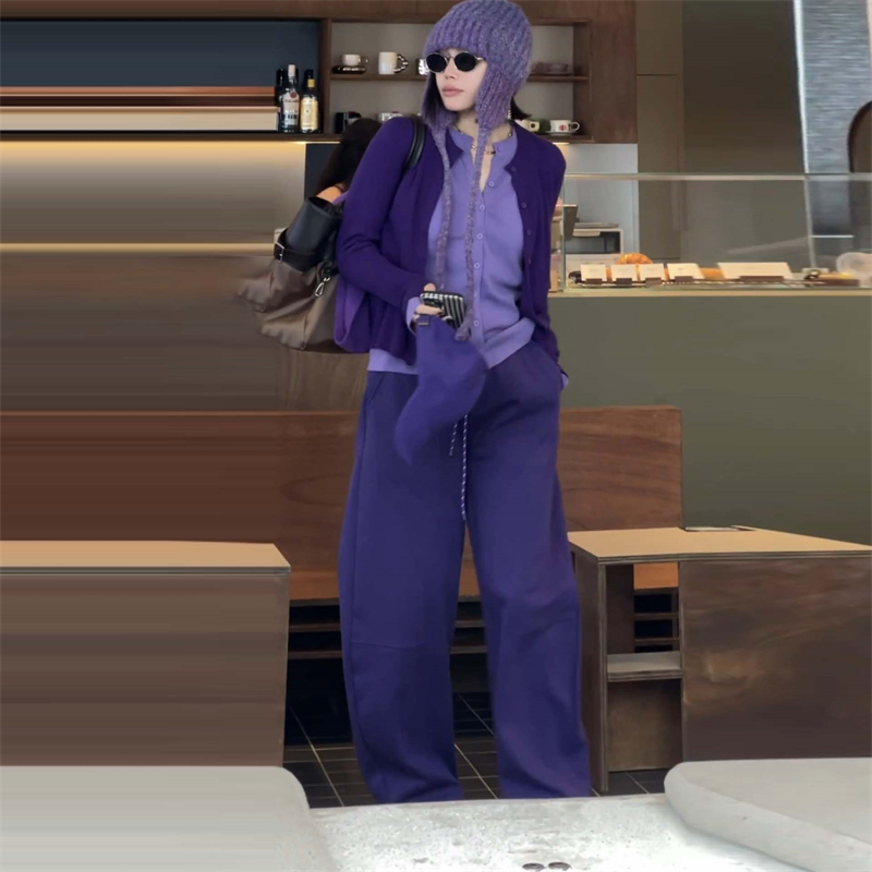 欧货时髦精穿搭套装轻熟紫色拼接假两件针织衫高腰阔腿裤子两件套 - 图3