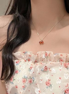日韩感樱桃吊坠锁骨链女夏轻奢