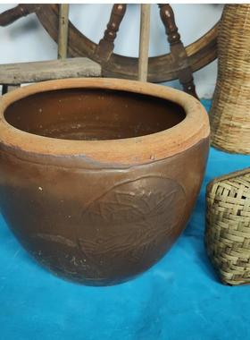 民俗怀旧收藏老物件救生圈舵轮渔具斗笠蓑衣虾篓鱼叉复古装饰摆件