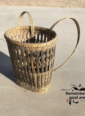 民俗老物件装饰摆件背篓筛子旧簸箕麻袋竹编茶筐篮子农村怀旧道具