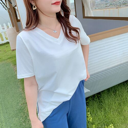 胖mm深v领上衣短袖中长款宽松侧开叉大码女装宽松显瘦夏装正肩t恤 - 图2
