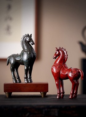 陶瓷唐马摆件招财客厅书房酒柜办公室桌面装饰品动物马工艺品摆设