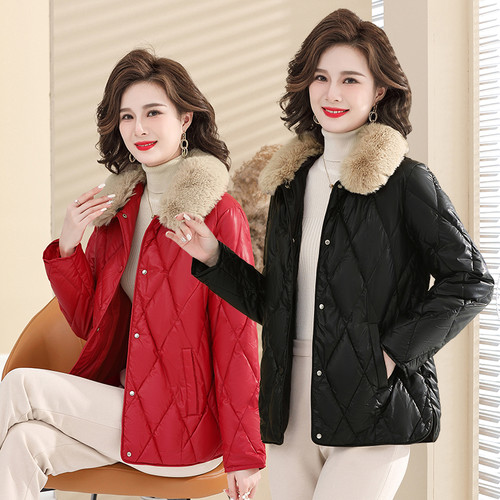 妈妈装2025冬装新款羽绒棉服pu皮上衣大码外套中老年短款小棉袄女 - 图2