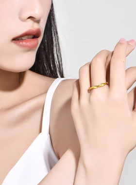 庆大福黄金莫比乌斯环戒指女