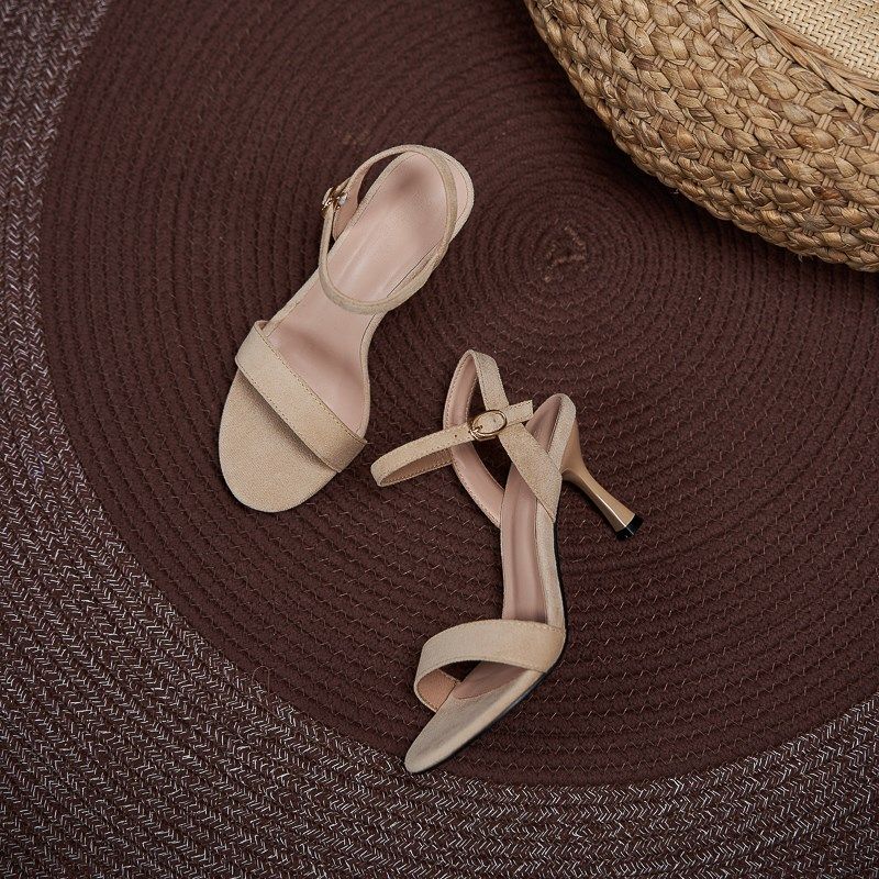 大码细跟胖宽脚露趾凉鞋加宽加肥一字扣带高跟鞋41-43脚肥宽女鞋,淘宝优惠券,粉丝福利购,淘宝优惠卷