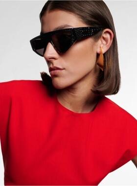 Alaïa 阿莱亚 女士 太阳镜 Lettering flat-top 徽标太阳眼镜