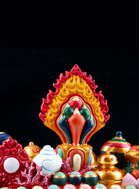 藏传树脂彩绘摆件密宗摩尼宝