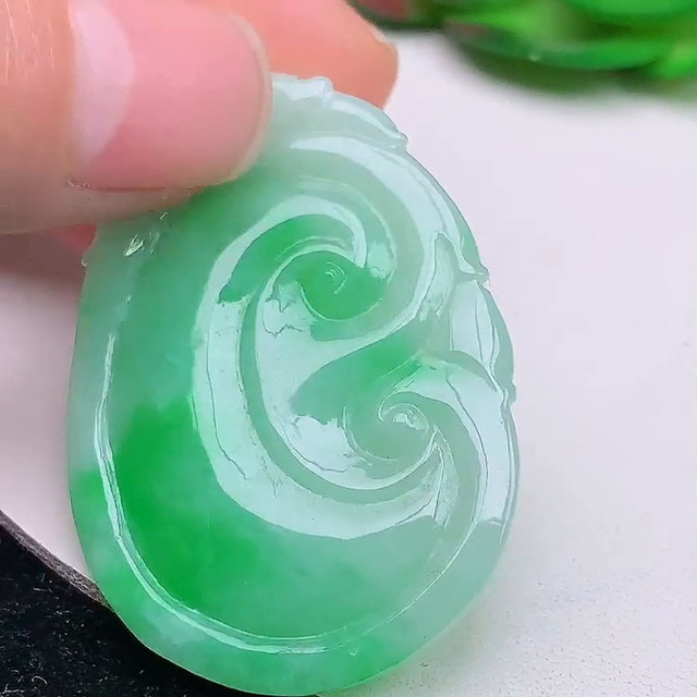 Burmese jade Ruyi Jade pendant natural jade A goods