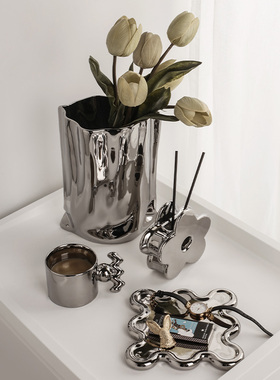 进门口放钥匙收纳摆件创意轻奢镀银招财玄关鞋柜电视柜家居装饰品