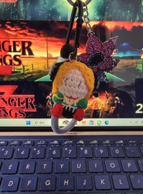 怪奇物语max周边钥匙扣挂件手工编织Stranger Things