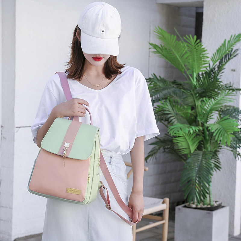 双肩包2020年新款女简约防盗超火韩版百搭明星同款背包时尚牛津布