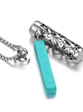 香水散发器迷你瓶香薰项链潮流简约个性钛钢吊坠男士挂件装饰品