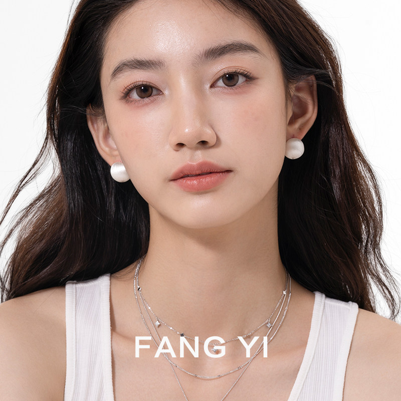 方宜FANG YI 缎面拉丝球耳饰温柔高级感百搭耳扣耳饰 FY033