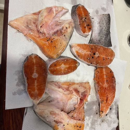 新疆伊犁三文鱼(三倍体虹鳟) 活鱼 特价小鱼【新疆顺丰直发空运】 - 图3