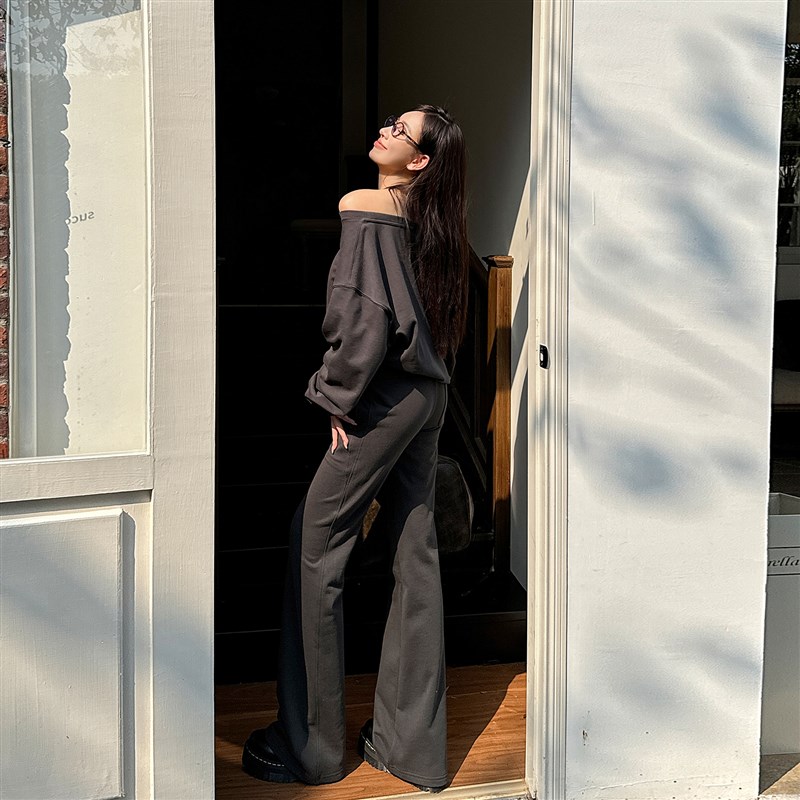 浅布调高个子加长裤斜肩卫衣休闲套装女早秋长袖一字肩上衣喇叭裤 - 图1