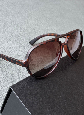 小脸男士偏光太阳镜女士蛤蟆镜玳瑁茶色墨镜经典黑色偏光镜防晒