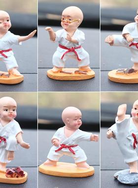 创意家居装饰品可爱少林功夫小和尚桌面摆件汽车中控台饰品公仔