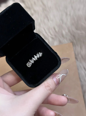 美拉德风缎带个性不规则扭扭戒指