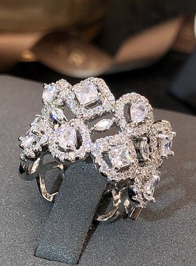 气质甜美宫廷复古蕾丝边戒指小众设计感轻奢高级感开口调节食指戒