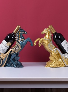 欧式现代简约马拉车红酒架摆件家居客厅电视柜酒柜装饰树脂工艺品