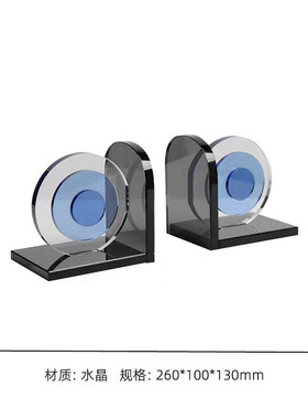 样板间儿童房男孩摆件赛车