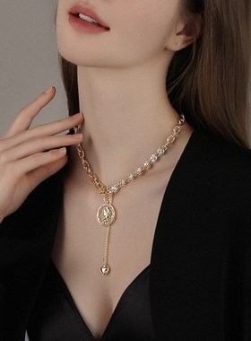 个性OT扣优雅气质创意短款锁骨链2024年新款爱心吊坠网红夸张项链