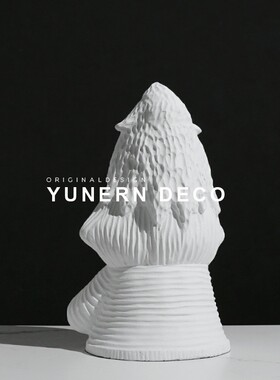 新品简约现代样板房间软装饰v品创意艺术家居客厅电视柜人物雕塑