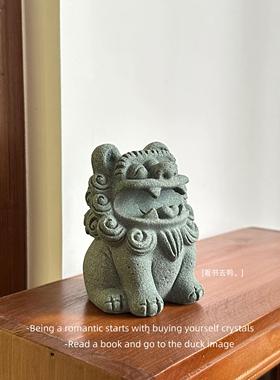 「无聊了 摸摸狮子头 万事不用愁」石狮子笔搁镇纸尺雅器瑞兽摆件
