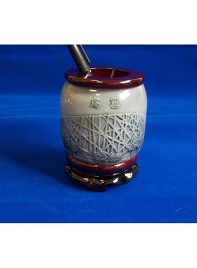 包邮清明浮雕笔筒办公桌摆件创意水晶胶马到成功旋转工艺品笔筒