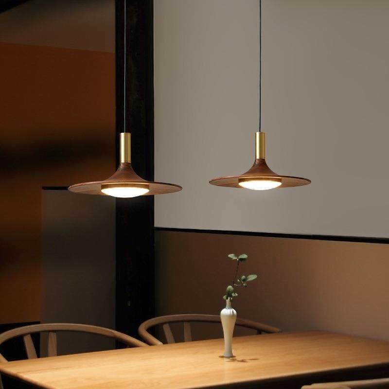黑胡桃木吊灯设计师款简约现代三头餐厅灯轻奢床头创意艺术飞碟灯,淘宝优惠券,粉丝福利购,淘宝优惠卷