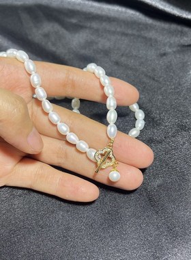 米粒珠淡水珍珠项链女椭圆春夏气质轻奢小众设计感锁骨链简约颈链