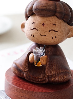 可爱国潮风实木面玄关摆件