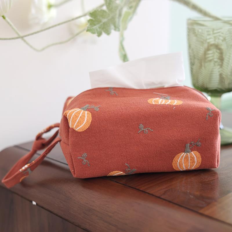 刺绣棉质布艺纸巾盒餐桌抽纸袋车载可挂餐巾纸收纳袋有型立体马小 - 图1