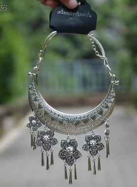 民族风特色少数儿童藏银